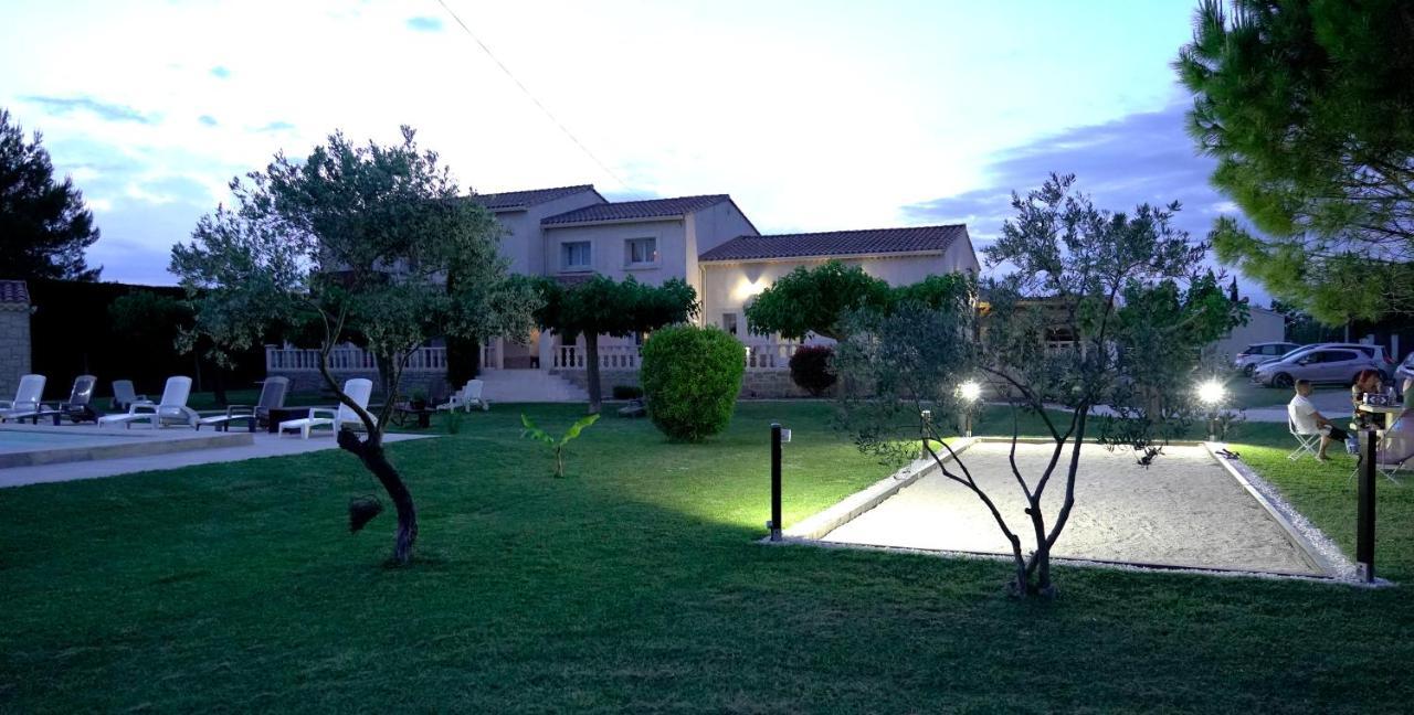 Chambres D'Hotes Le Saint Victor - Provence, Vaucluse Pernes-les-Fontaines Exterior photo
